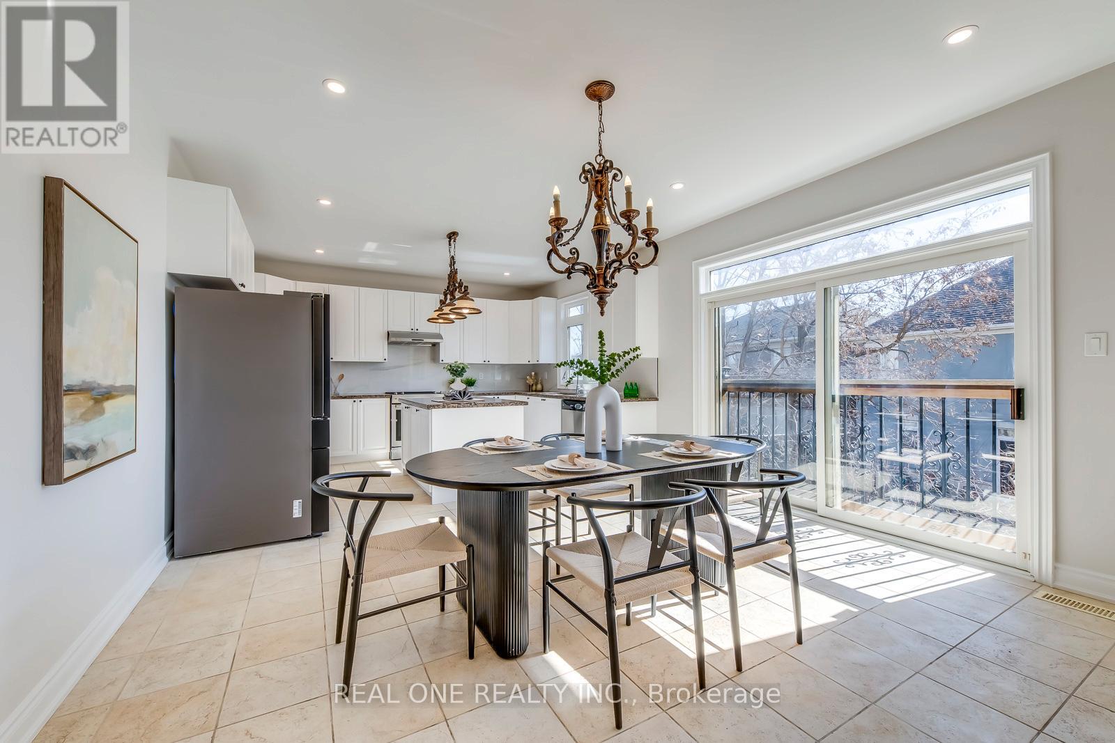 1426 Redwing Court, Oakville, Ontario  L6M 5E6 - Photo 22 - W12933832