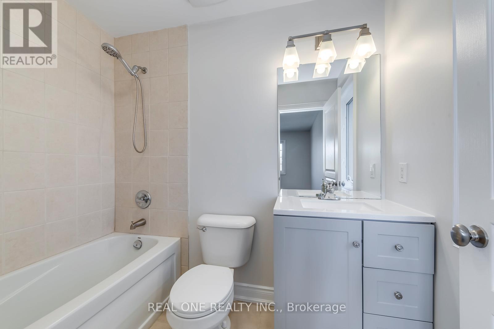 1426 Redwing Court, Oakville, Ontario  L6M 5E6 - Photo 36 - W12933832