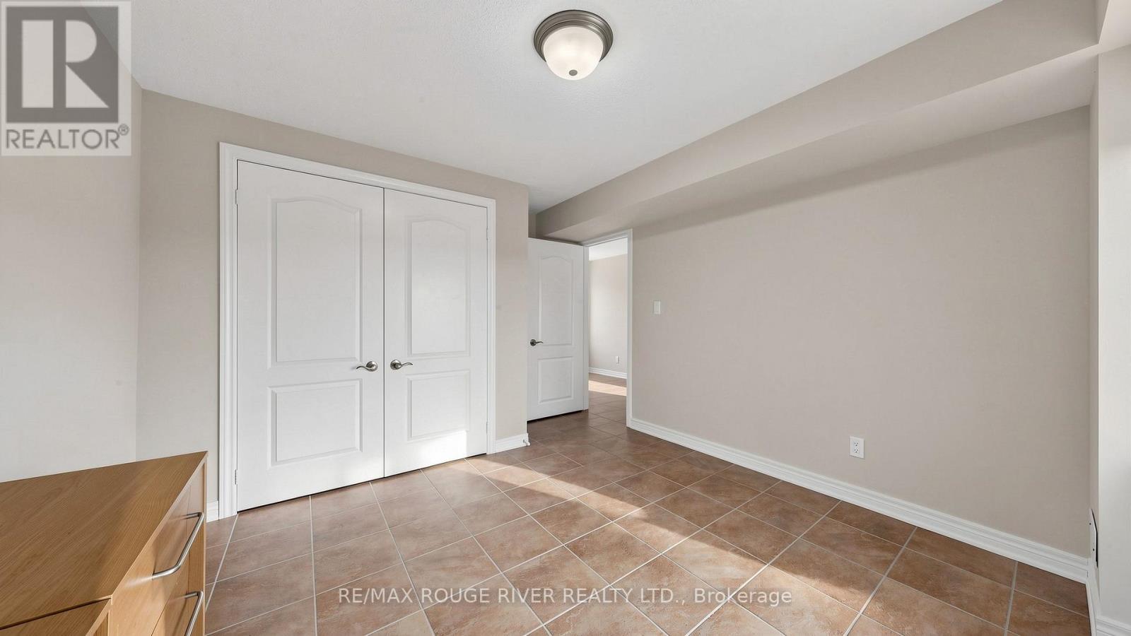 186 Brandon Avenue, Toronto, Ontario  M6H 4H2 - Photo 26 - W12933834