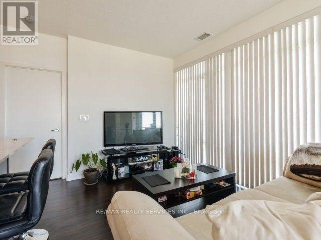 2308 - 360 Square One Drive, Mississauga (City Centre), Ontario  L5B 0E6 - Photo 3 - W12933846