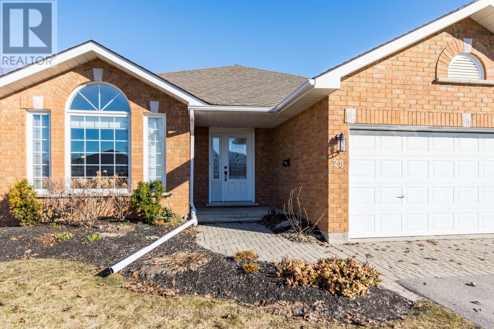 28 Hickory Grove, Belleville, Ontario  K8N 5Y1 - Photo 2 - X12933908