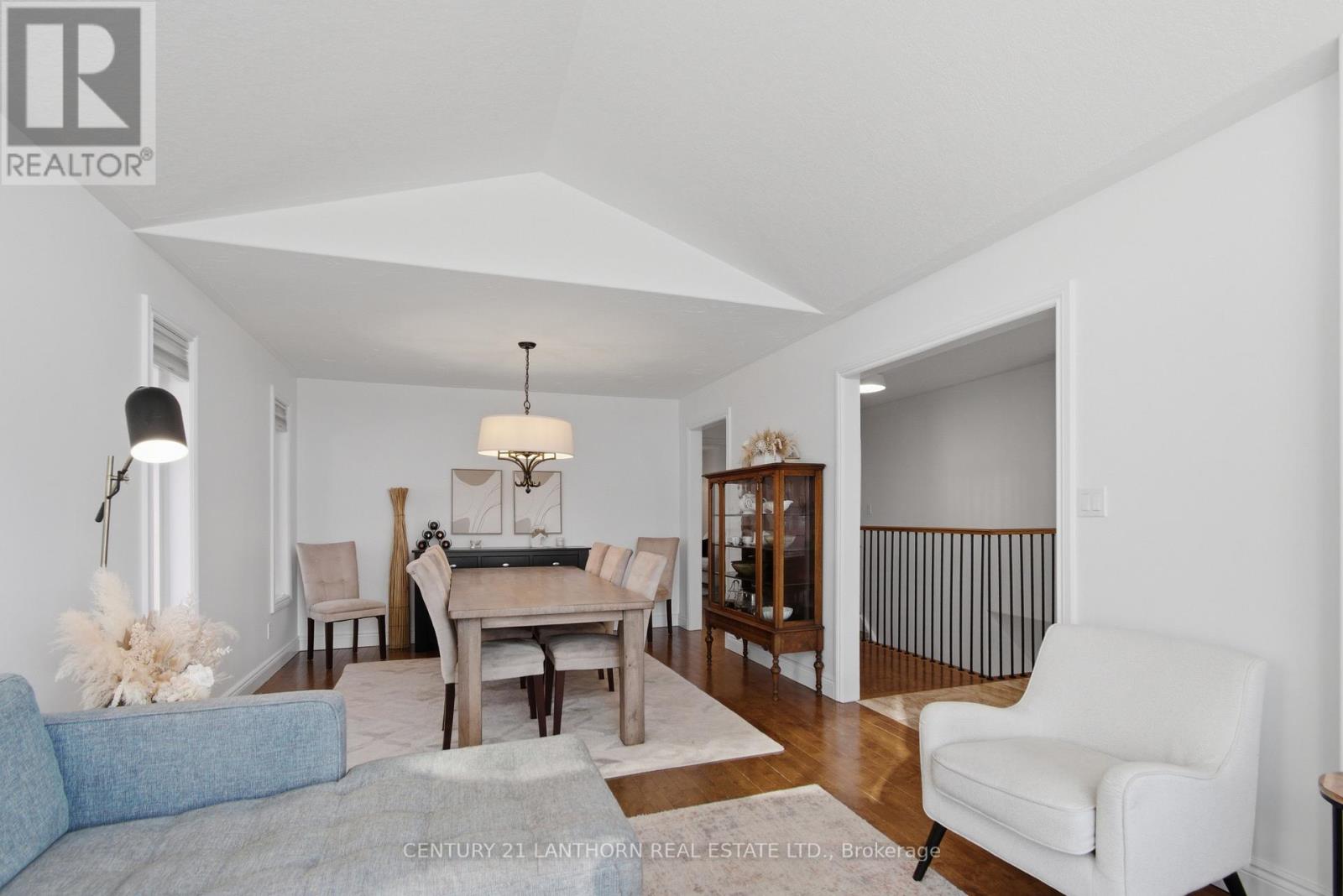 28 Hickory Grove, Belleville, Ontario  K8N 5Y1 - Photo 6 - X12933908