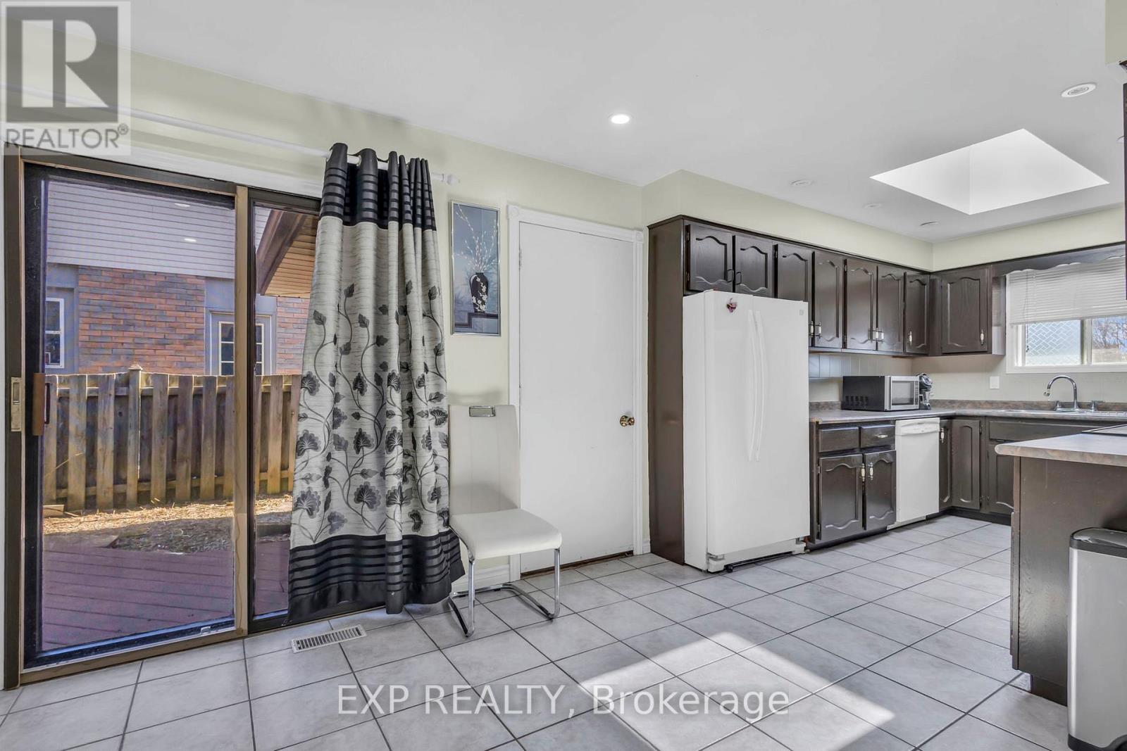 146 Bechtel Drive, Kitchener, Ontario  N2P 1S3 - Photo 15 - X12933786