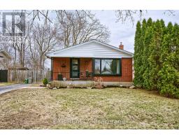 8 METCALFE CRESCENT, London South, Ontario