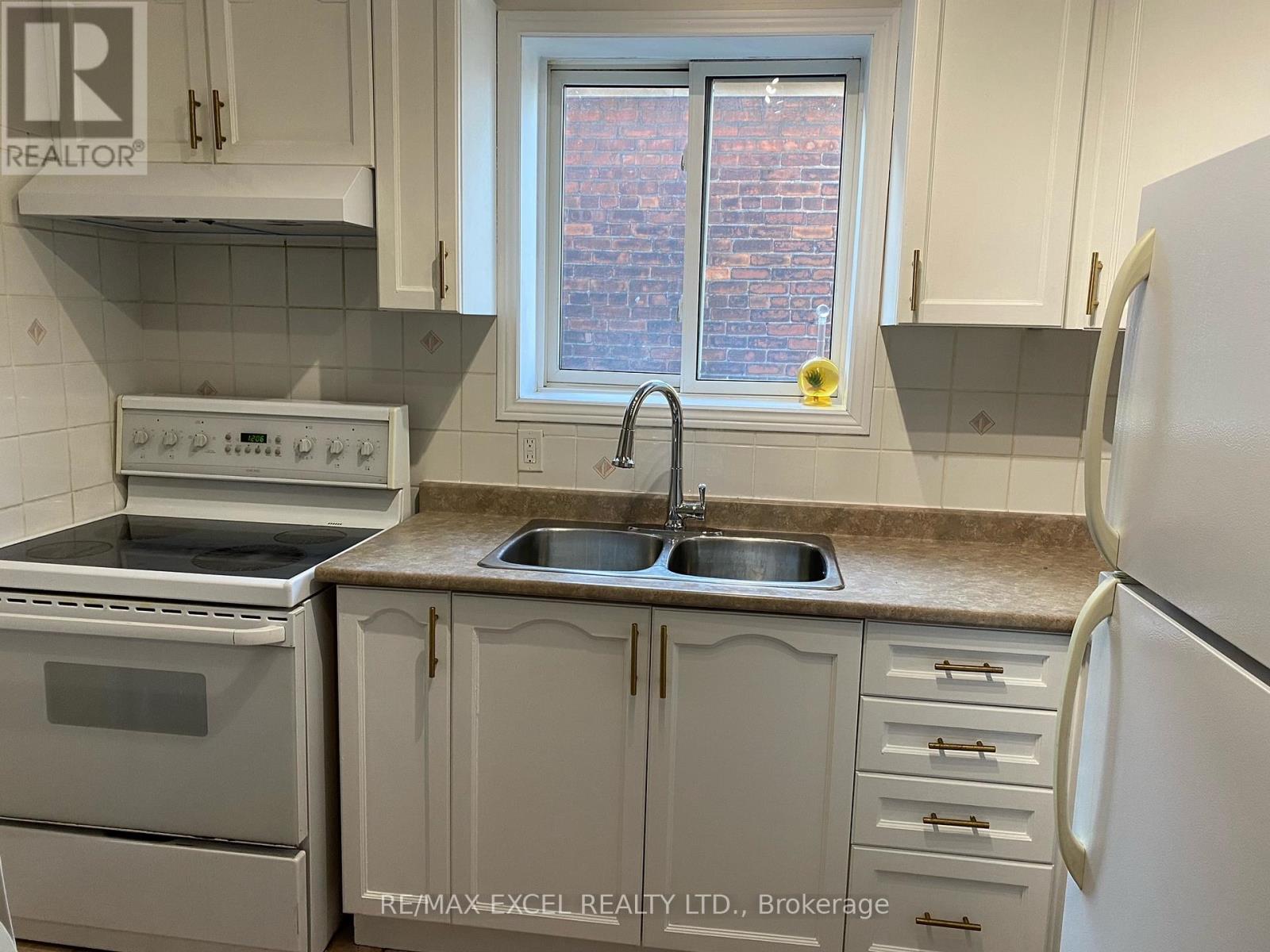 Second Floor - 359 Barton Street E, Hamilton, Ontario  L8L 2X8 - Photo 2 - X12853618