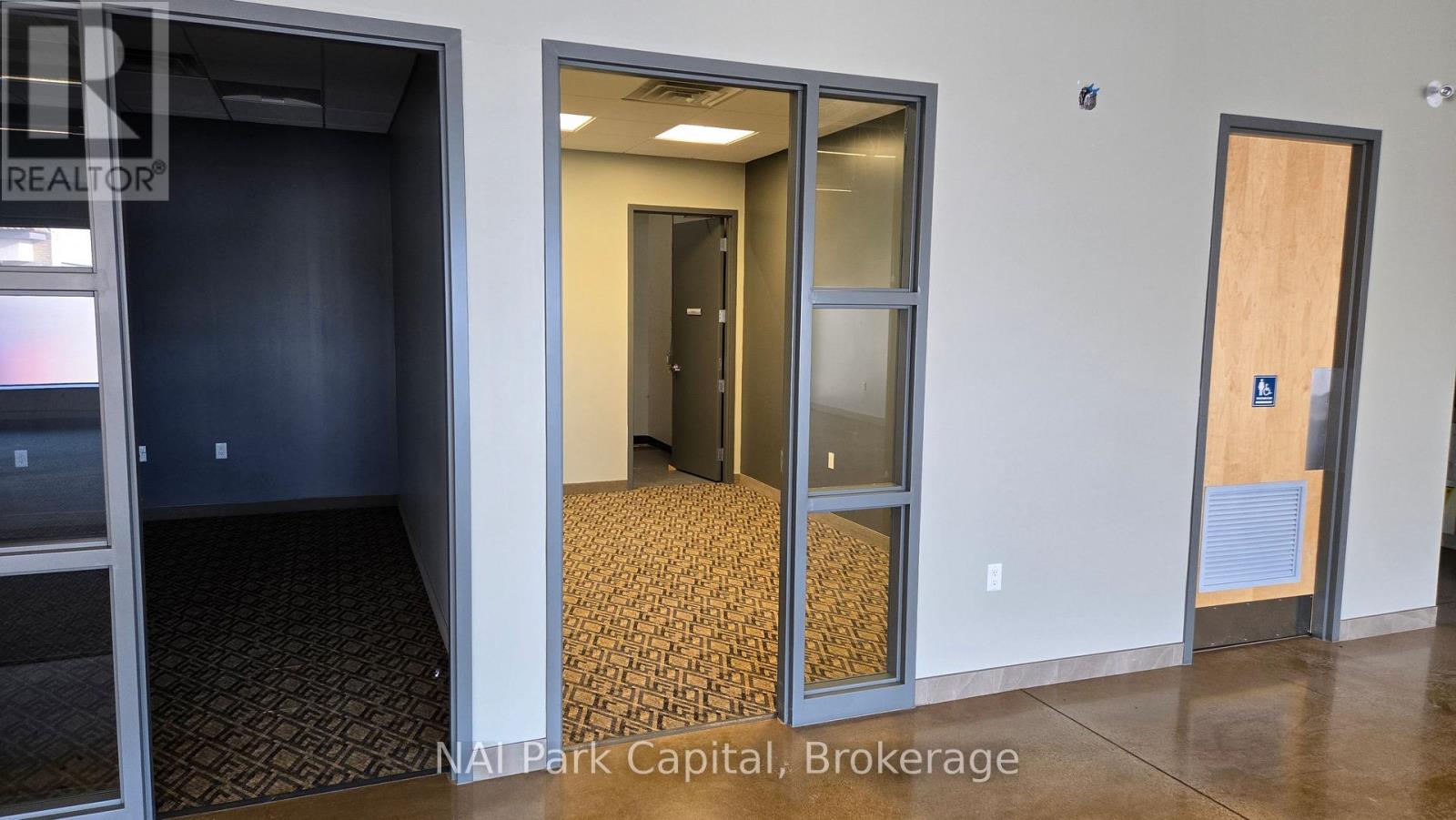 4-8 - 930 Woodlawn Road W, Guelph, Ontario  N1K 1T2 - Photo 5 - X12933902