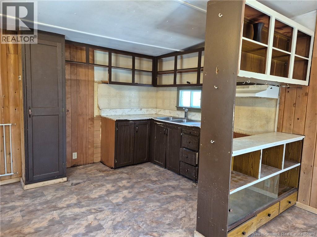 41 Rowan Street, Fredericton, New Brunswick  E3B 8M3 - Photo 14 - NB136030