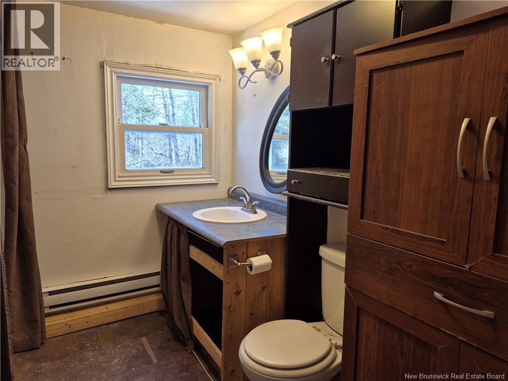 41 Rowan Street, Fredericton, New Brunswick  E3B 8M3 - Photo 24 - NB136030