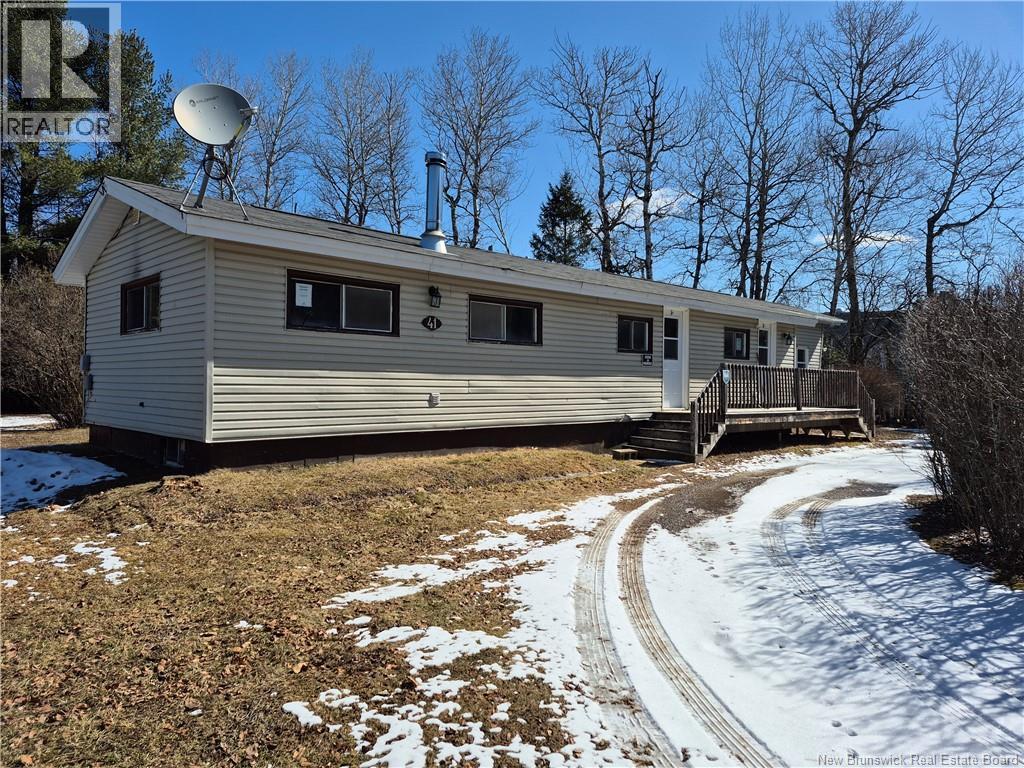 41 Rowan Street, Fredericton, New Brunswick  E3B 8M3 - Photo 35 - NB136030