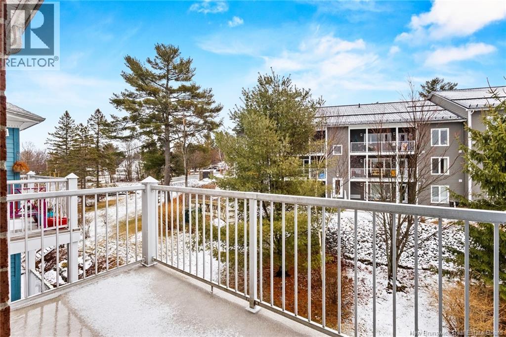 1 Golf Greens Lane Unit# 409, Fredericton, New Brunswick  E3B 9T9 - Photo 30 - NB136037
