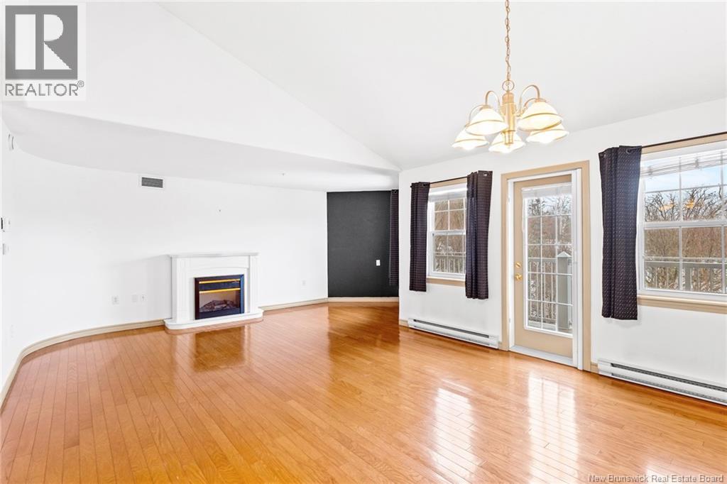 1 Golf Greens Lane Unit# 409, Fredericton, New Brunswick  E3B 9T9 - Photo 15 - NB136037