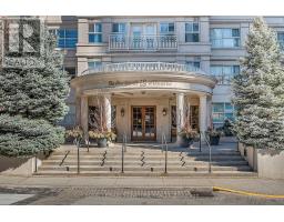 411 - 18 CONCORDE PLACE, Toronto, Ontario