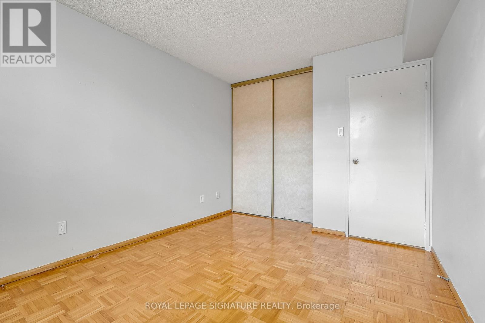 #405 - 1801 O'connor Drive, Toronto, Ontario  M4A 2P8 - Photo 20 - C12933912