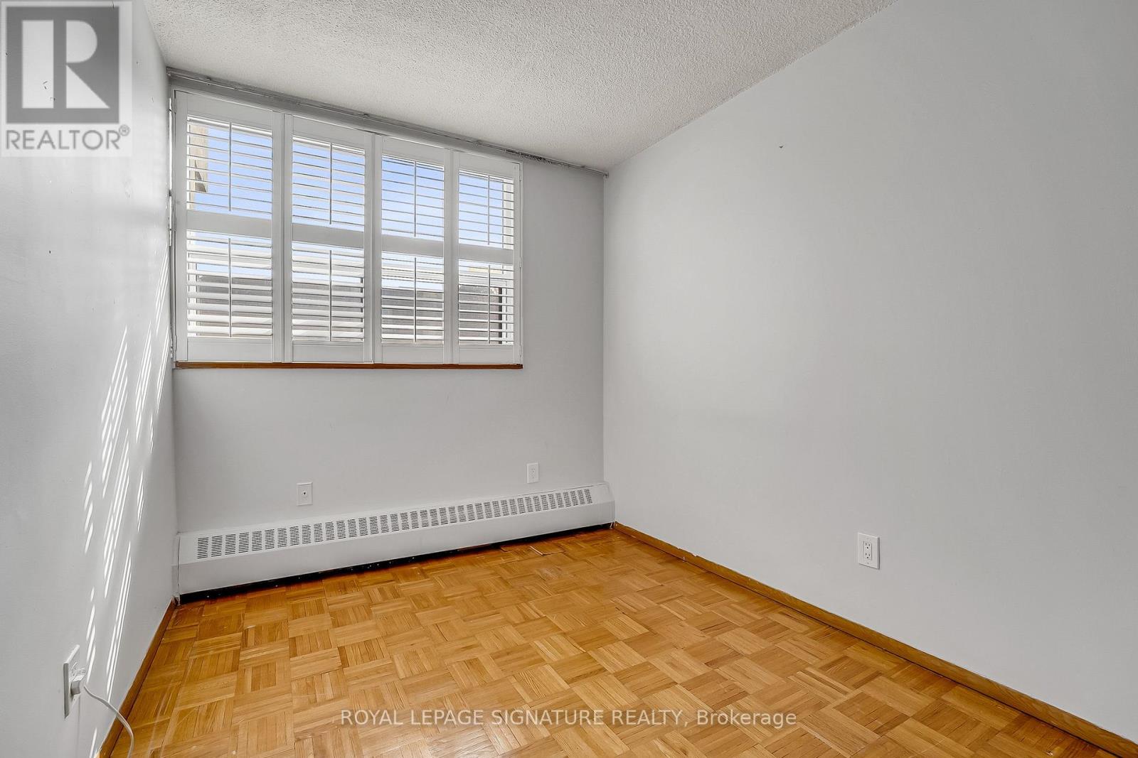 #405 - 1801 O'connor Drive, Toronto, Ontario  M4A 2P8 - Photo 22 - C12933912