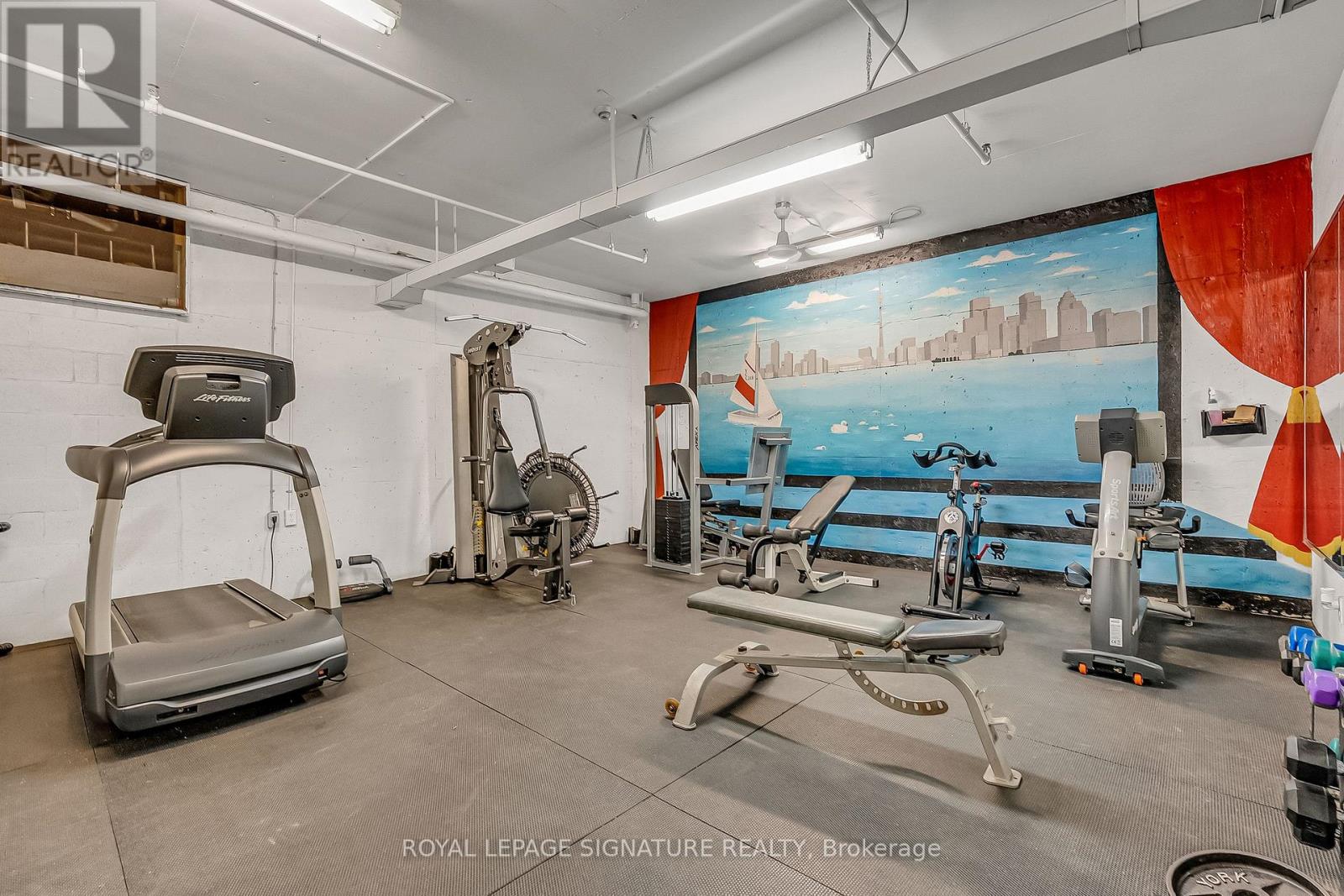 #405 - 1801 O'connor Drive, Toronto, Ontario  M4A 2P8 - Photo 31 - C12933912