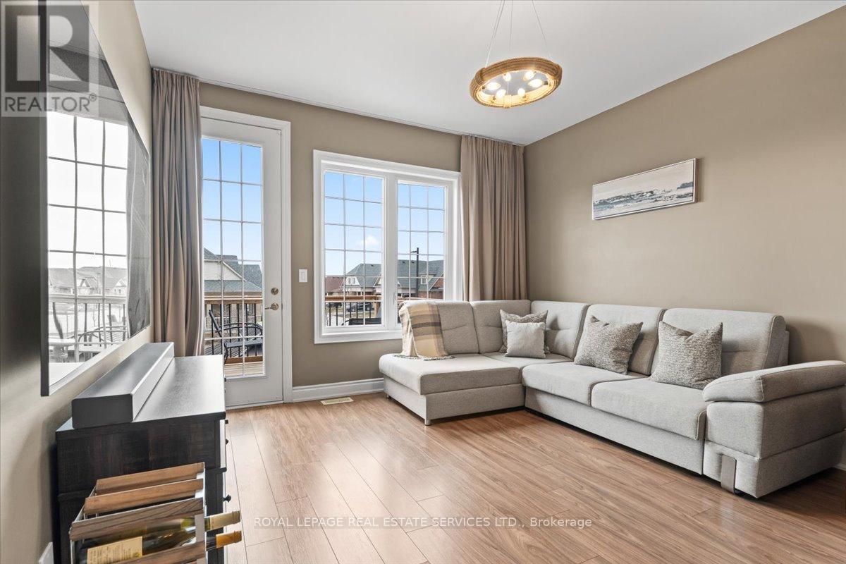 24 Gilroy Court, New Tecumseth, Ontario  L9R 0K8 - Photo 18 - N12933910