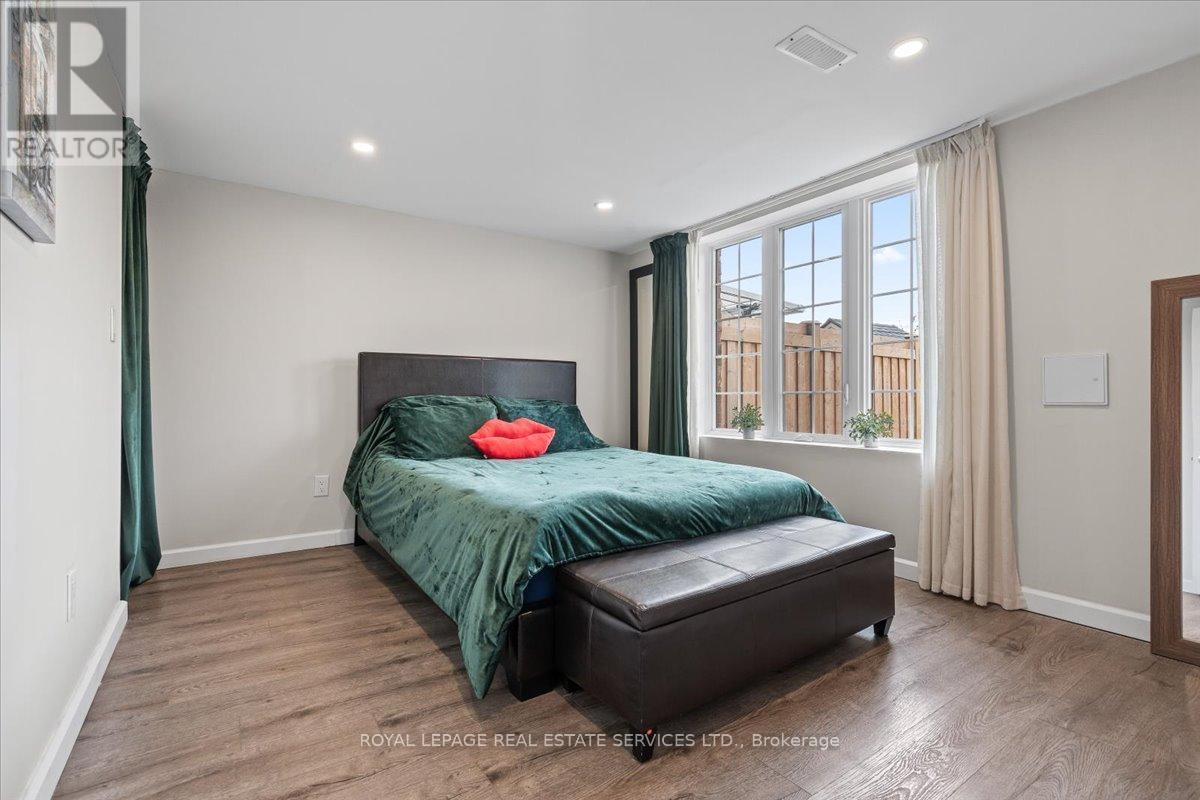 24 Gilroy Court, New Tecumseth, Ontario  L9R 0K8 - Photo 25 - N12933910