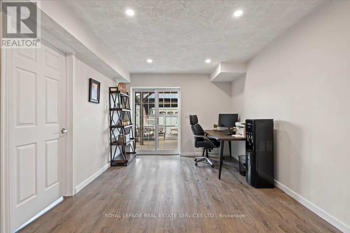 24 Gilroy Court, New Tecumseth, Ontario  L9R 0K8 - Photo 33 - N12933910