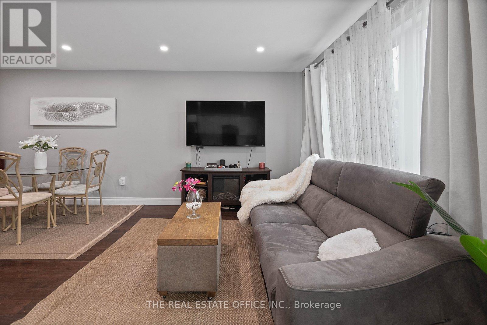 344 Prosser Circle, Milton (Ha Harrison), Ontario  L9T 0P5 - Photo 12 - W12906998