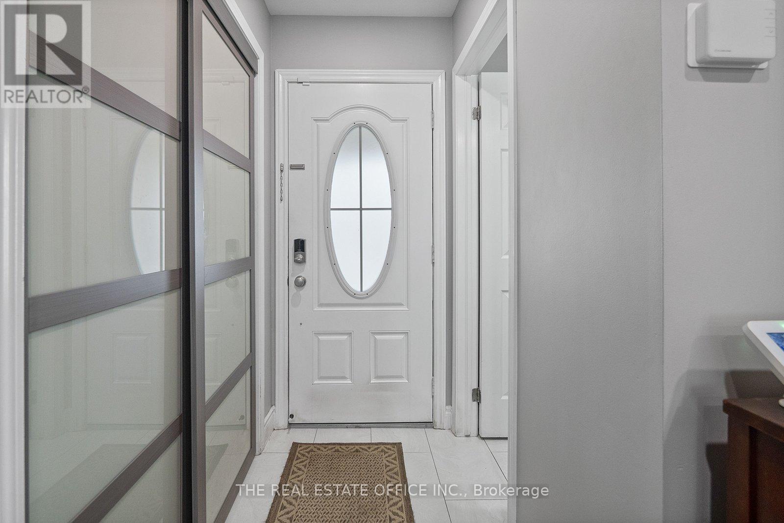 344 Prosser Circle, Milton (Ha Harrison), Ontario  L9T 0P5 - Photo 3 - W12906998