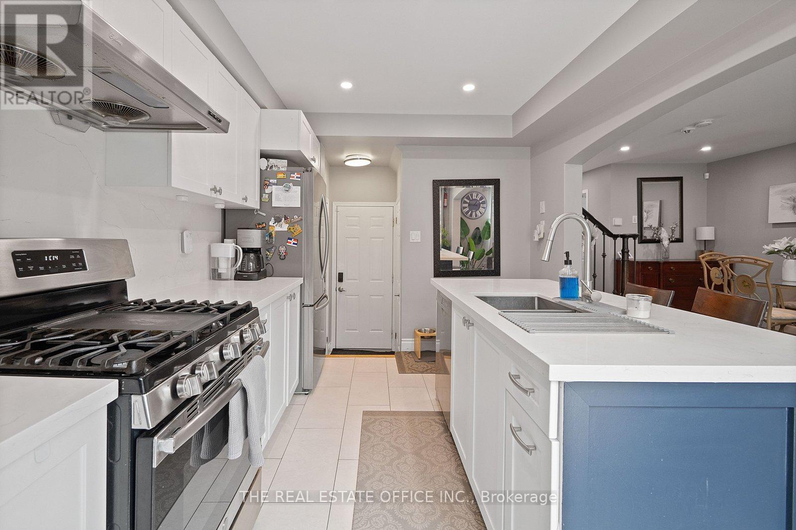 344 Prosser Circle, Milton (Ha Harrison), Ontario  L9T 0P5 - Photo 15 - W12906998