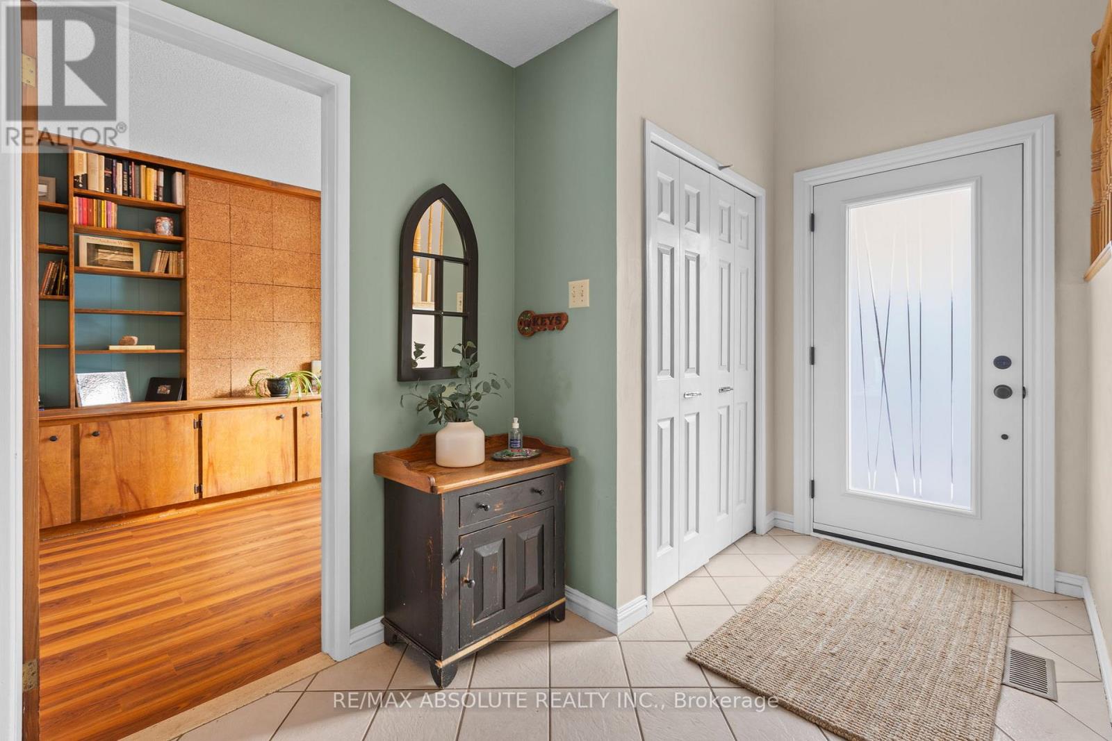 22 Banting Crescent, Ottawa, Ontario  K2K 1P4 - Photo 12 - X12735056