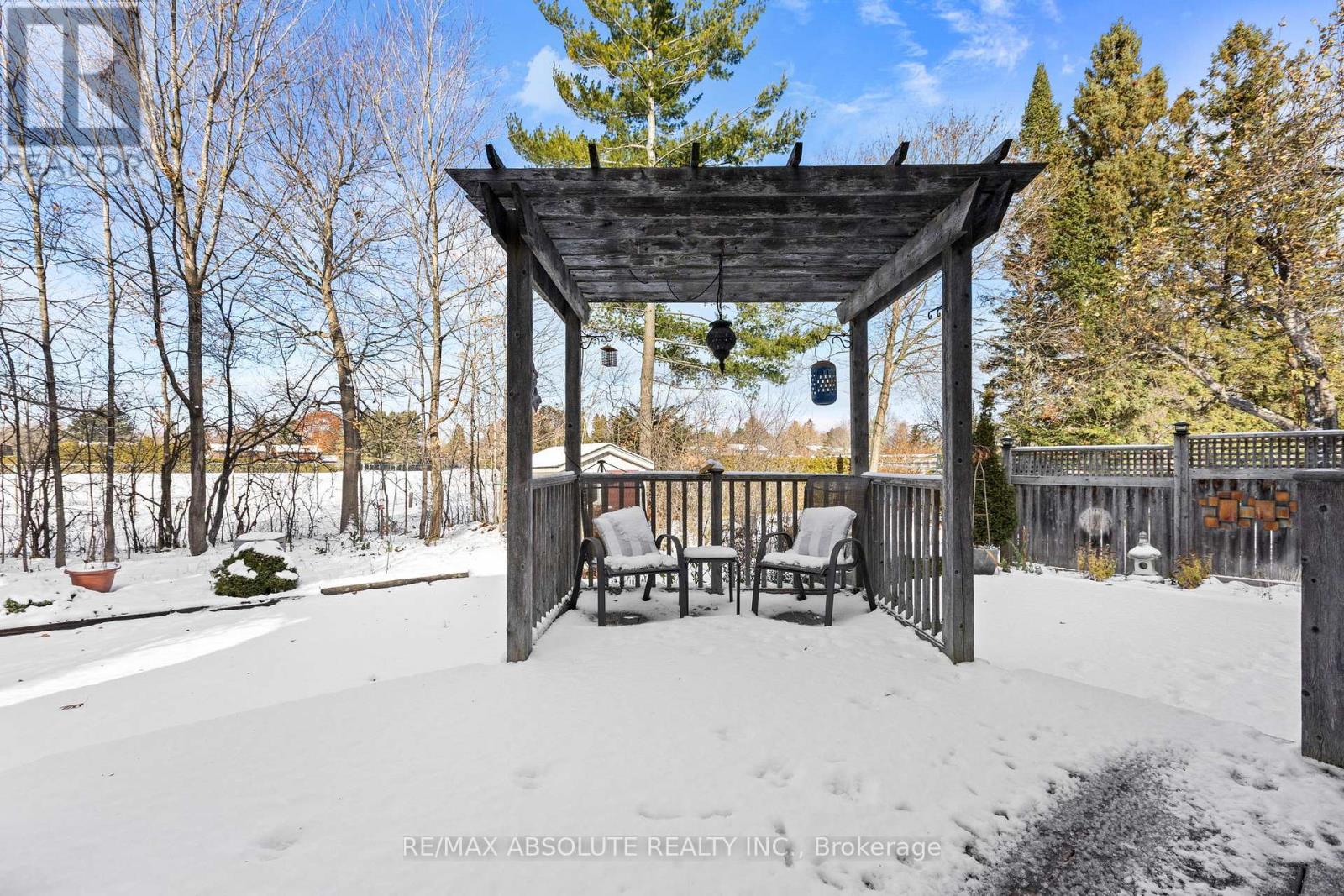 22 Banting Crescent, Ottawa, Ontario  K2K 1P4 - Photo 6 - X12735056