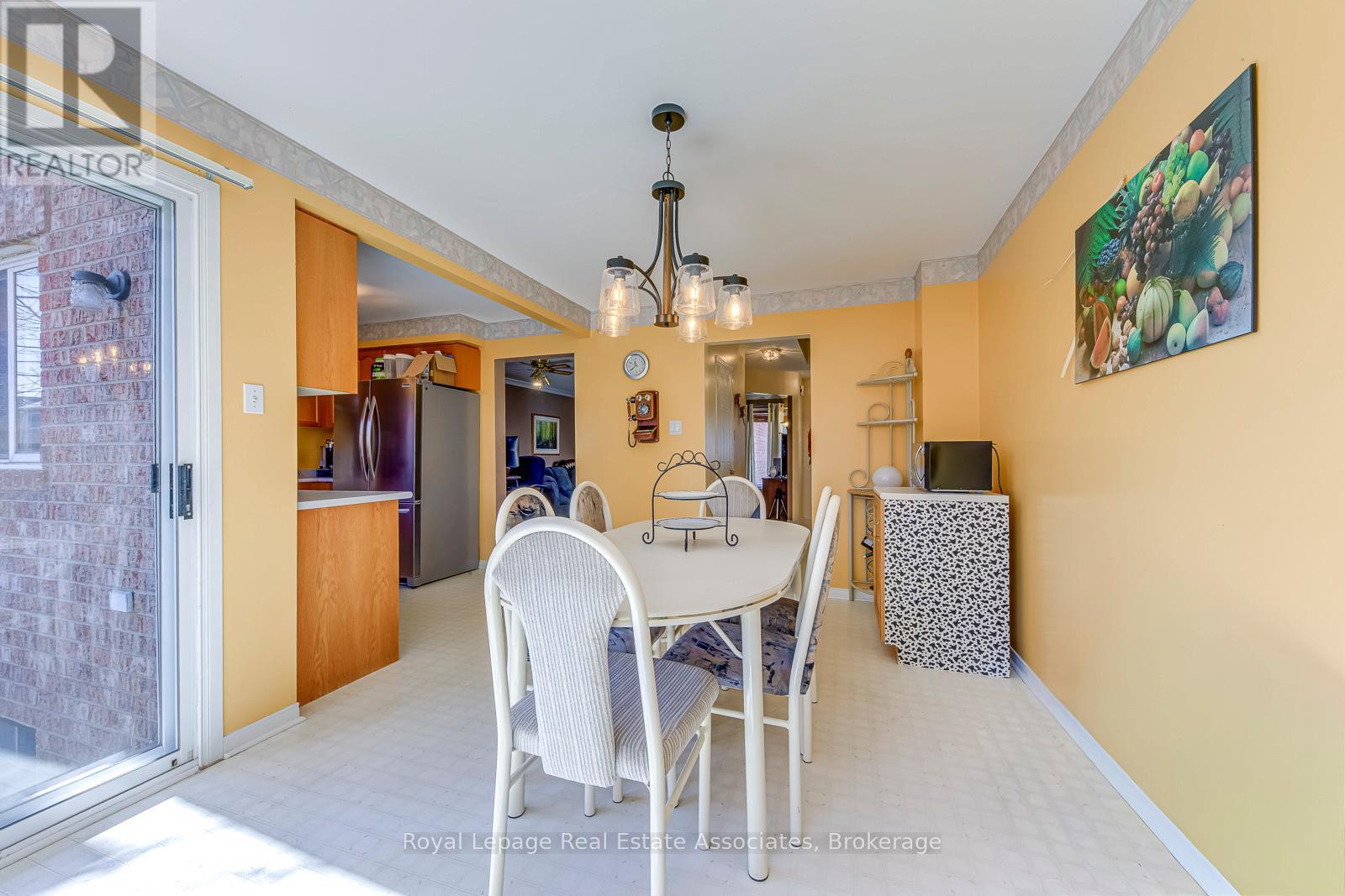 49 Letty Avenue, Brampton, Ontario L6Y 4T1 - Photo 15 - W12933900