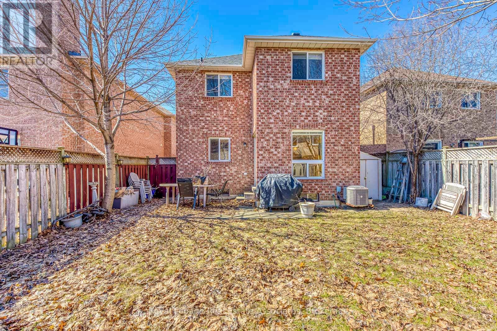 49 Letty Avenue, Brampton, Ontario L6Y 4T1 - Photo 37 - W12933900