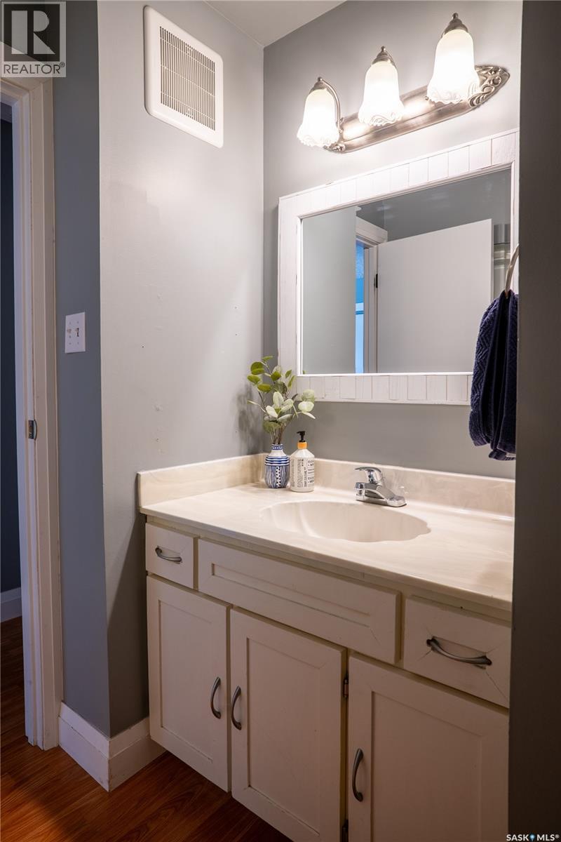 407 8th Avenue N, Warman, Saskatchewan  S0K 4S0 - Photo 14 - SK031467