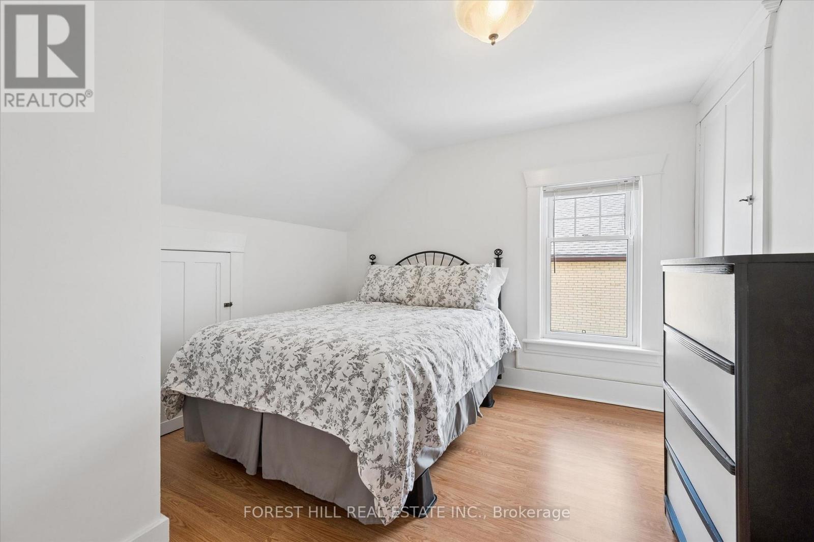 635 Lawrence Street, Cambridge, Ontario  N3H 2M8 - Photo 22 - X12933888