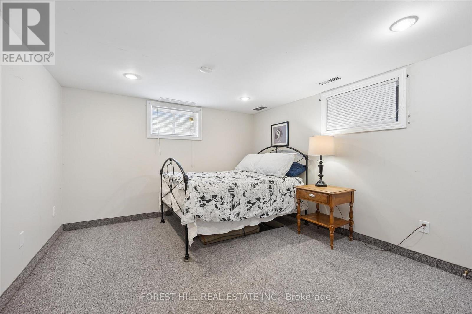 635 Lawrence Street, Cambridge, Ontario  N3H 2M8 - Photo 29 - X12933888