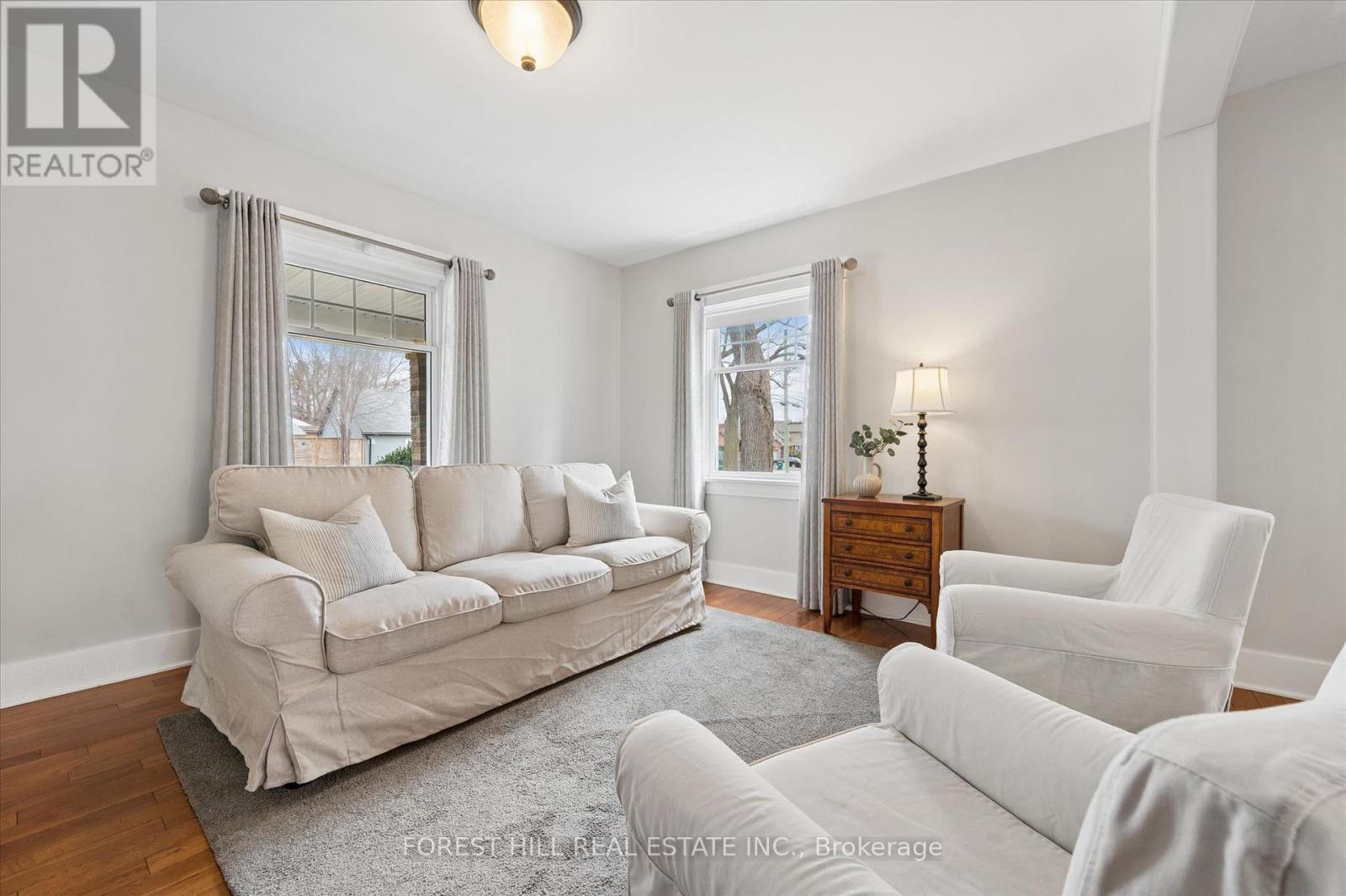 635 Lawrence Street, Cambridge, Ontario  N3H 2M8 - Photo 9 - X12933888