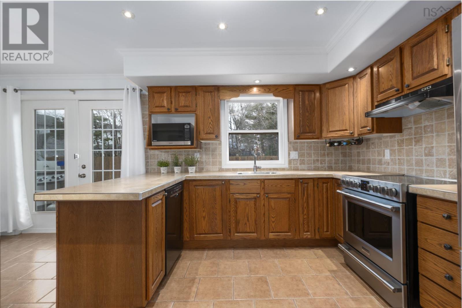 118 Dixon Court, Timberlea, Nova Scotia  B3T 1N9 - Photo 11 - 202605753