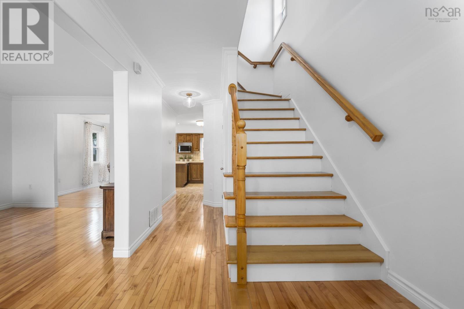 118 Dixon Court, Timberlea, Nova Scotia  B3T 1N9 - Photo 4 - 202605753