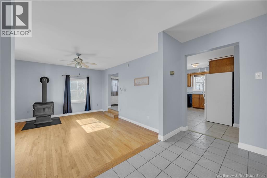 381 Lancaster Street, Saint John, New Brunswick  E2M 2L3 - Photo 8 - NB135941