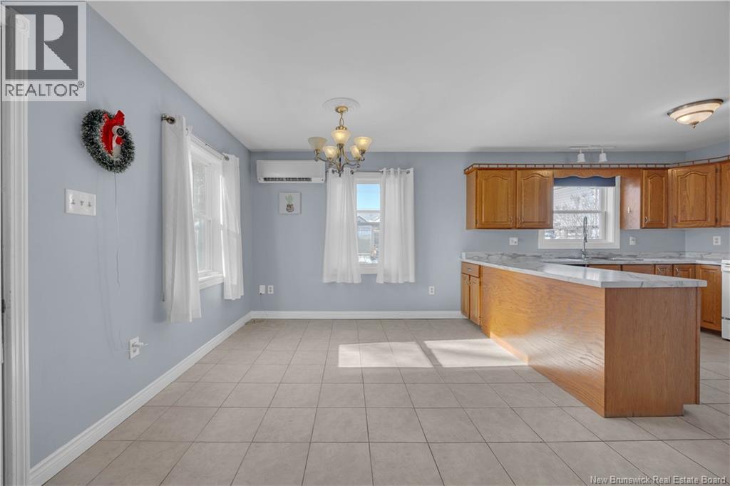 381 Lancaster Street, Saint John, New Brunswick  E2M 2L3 - Photo 14 - NB135941