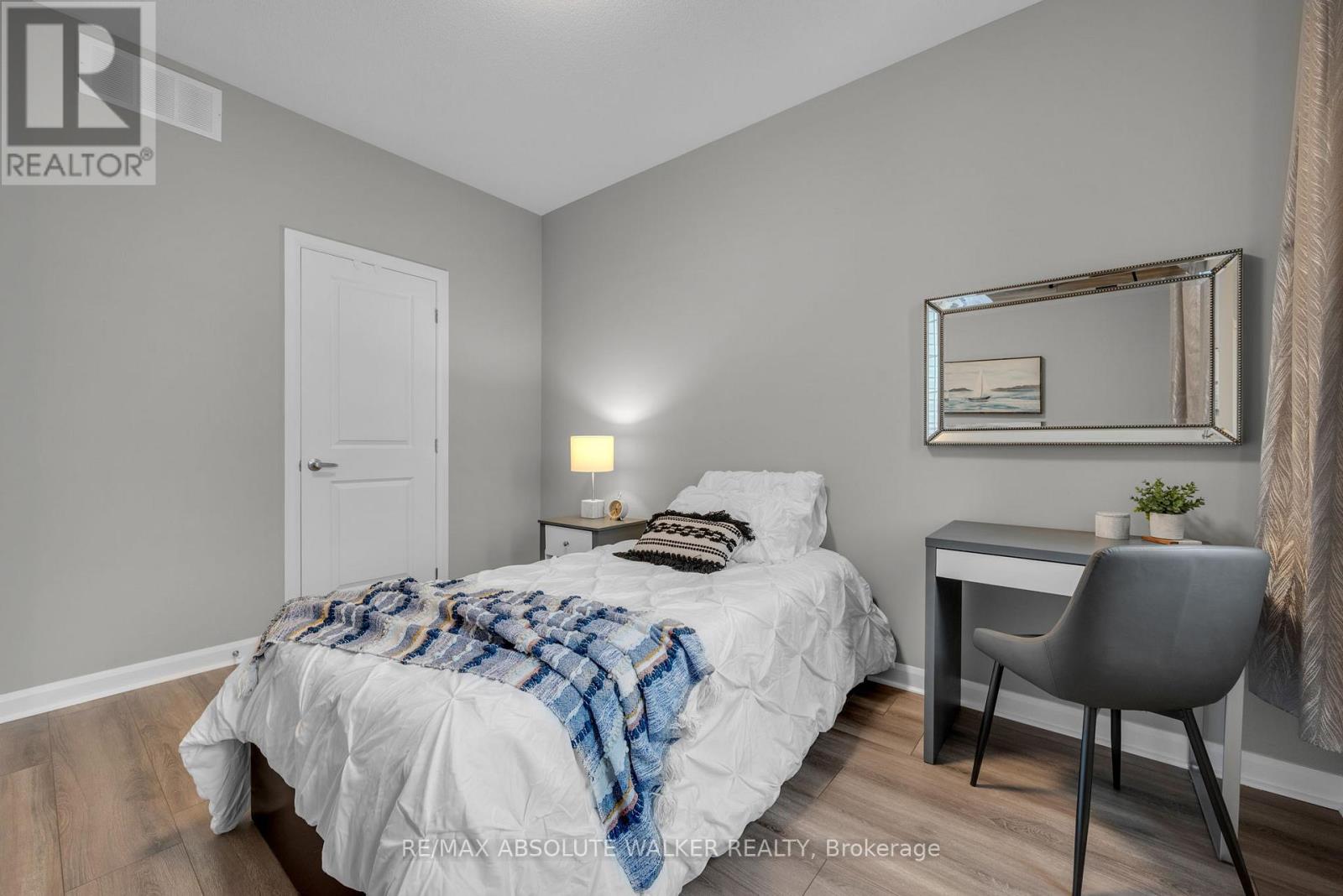 335 Cloyne Crescent, Ottawa, Ontario  K2J 6W4 - Photo 21 - X12933916