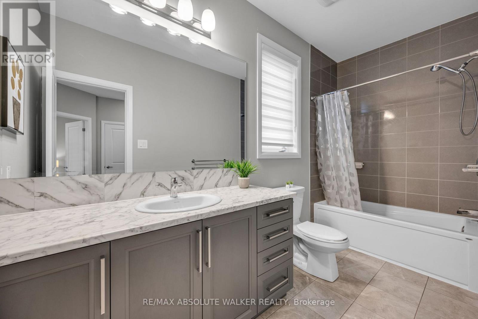 335 Cloyne Crescent, Ottawa, Ontario  K2J 6W4 - Photo 25 - X12933916