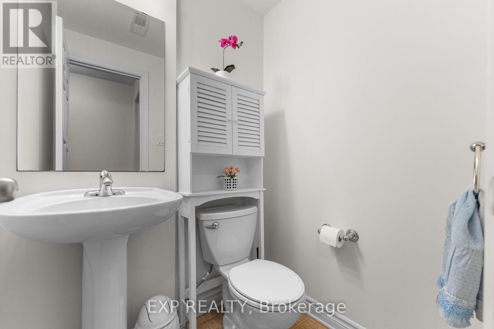 2 - 385 Paseo Private, Ottawa, Ontario  K2G 4N7 - Photo 18 - X12933924