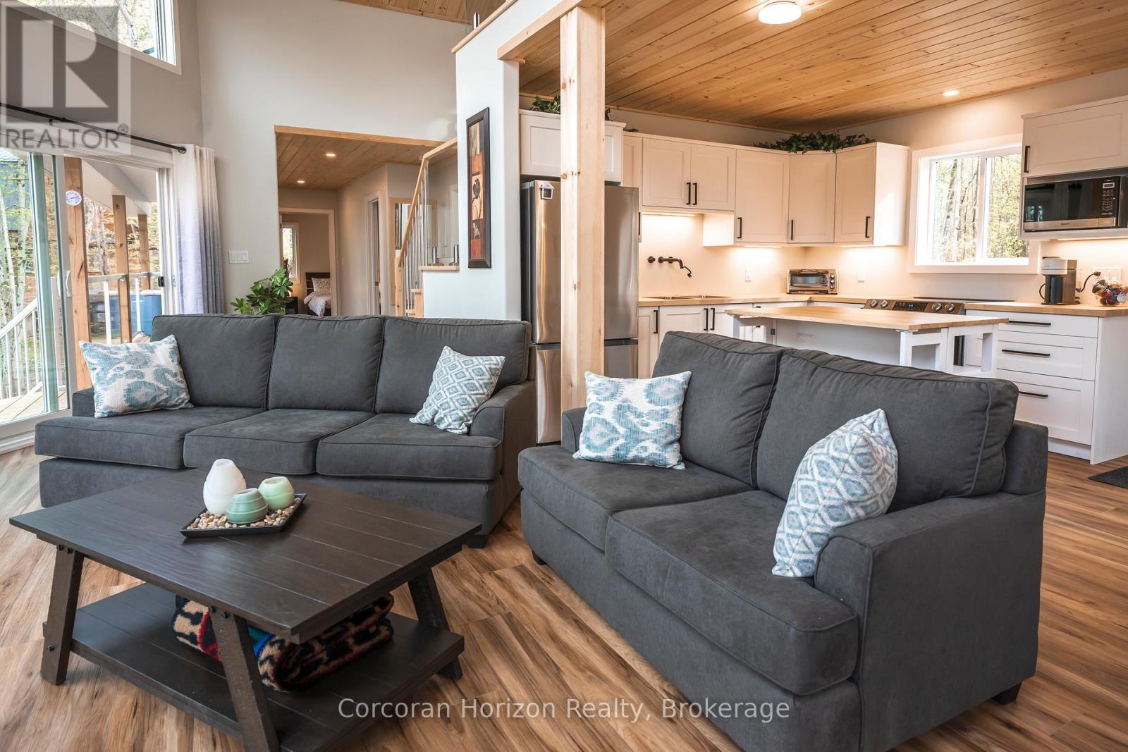 9316 Georgian Bay Shore Road, Georgian Bay, Ontario  P0E 1E0 - Photo 16 - X12838558