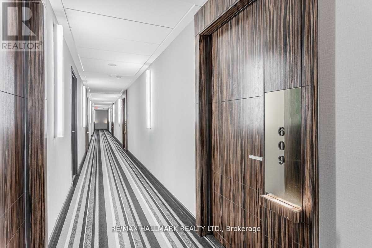 609 - 3018 Yonge Street, Toronto, Ontario  M4N 2K4 - Photo 4 - C12933938