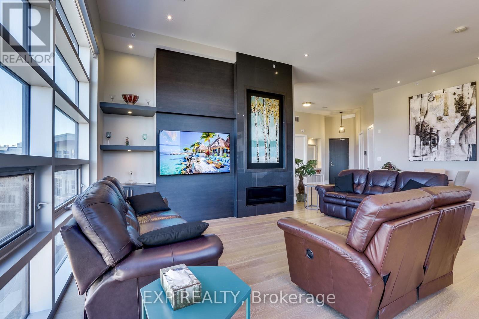 Photo 11 of 38 for 404 - 1705 Fiddlehead Place