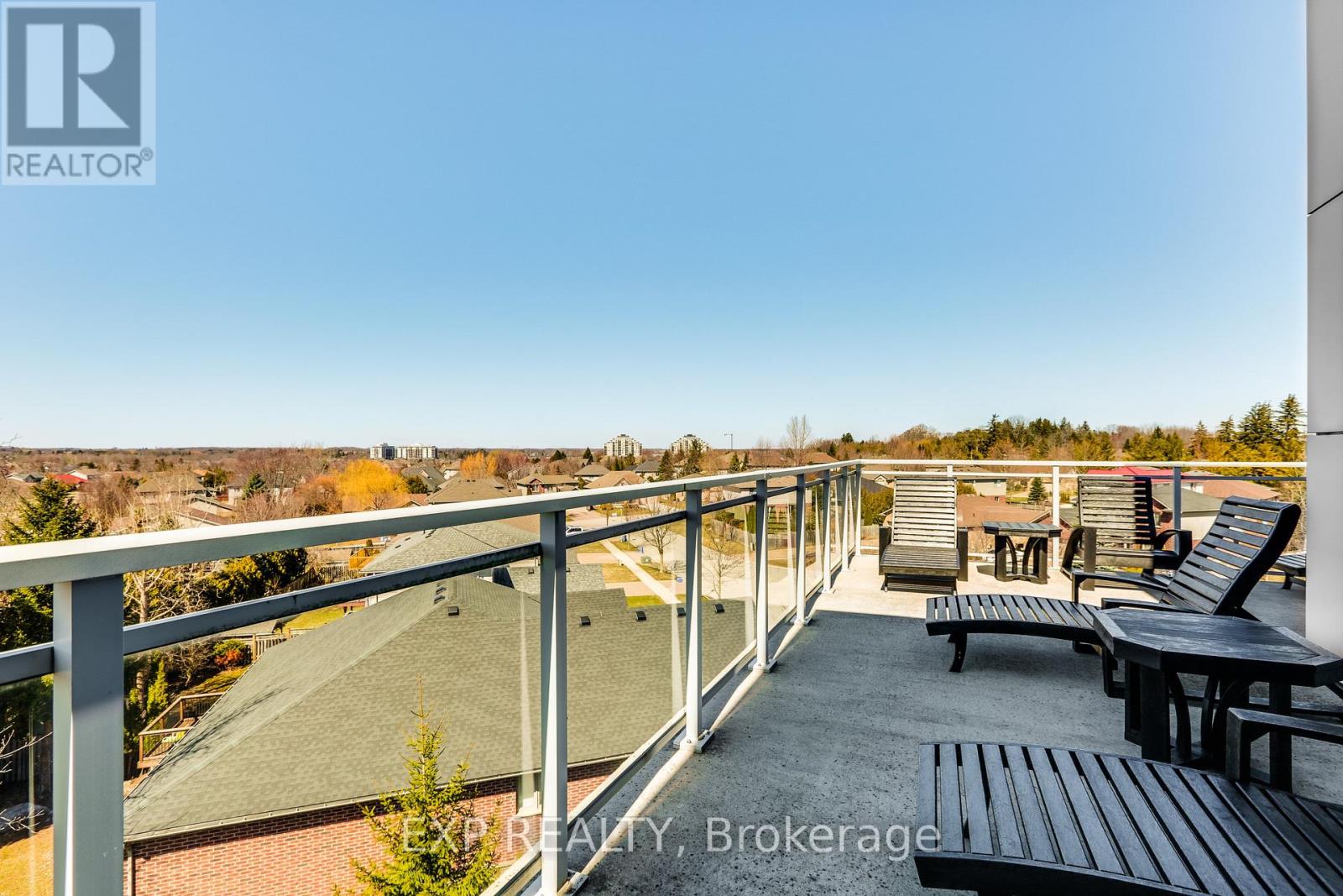 404 - 1705 Fiddlehead Place, London North, Ontario  N6G 5M6 - Photo 2 - X12933880