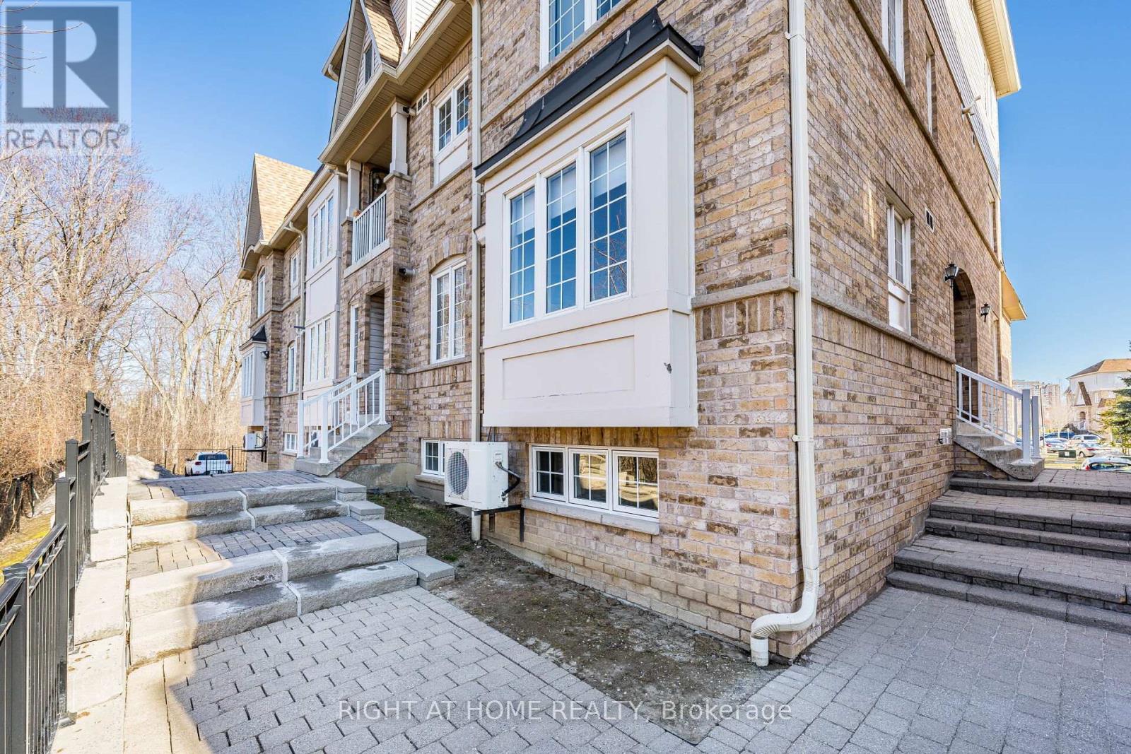 40 - 200 Mclevin Avenue, Toronto (Malvern), Ontario  M1B 6C7 - Photo 3 - E12933928