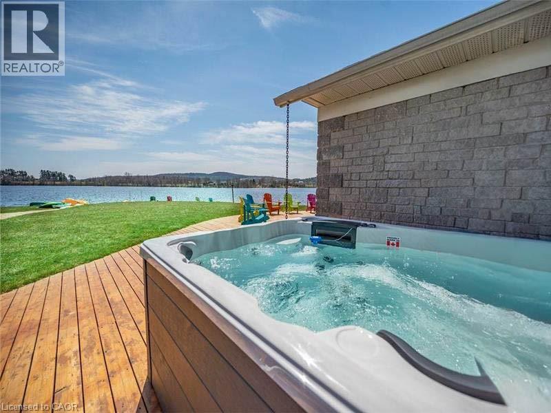 137 Lakeshore Drive, Barry's Bay, Ontario  K0J 1B0 - Photo 17 - 40815634