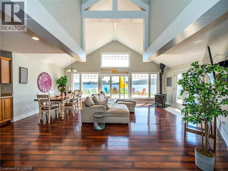 137 Lakeshore Drive, Barry's Bay, Ontario  K0J 1B0 - Photo 4 - 40815634