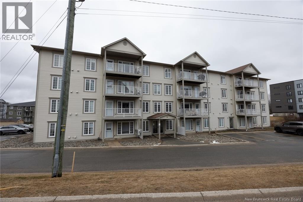 35 Lian Street Unit# 20, Fredericton, New Brunswick  E3C 0A8 - Photo 1 - NB135981