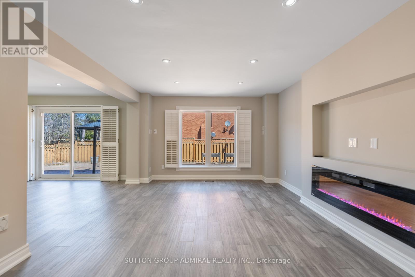 150 Rockwood Crescent, Vaughan, Ontario  L4J 7W1 - Photo 15 - N12933932