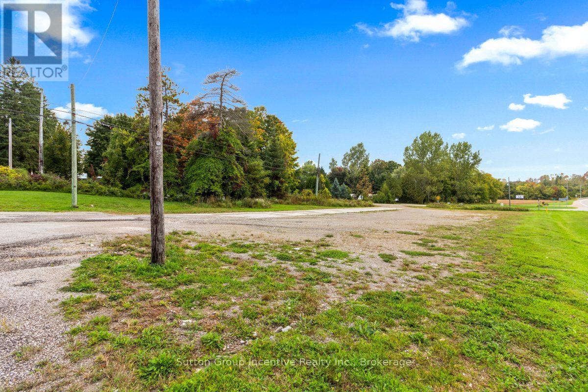 317080 Highway 6 & 10 Highway, Chatsworth, Ontario  N0H 1G0 - Photo 3 - X12933922